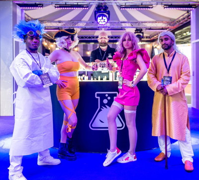 Monster-vape-labs-custom-exhibition-stand