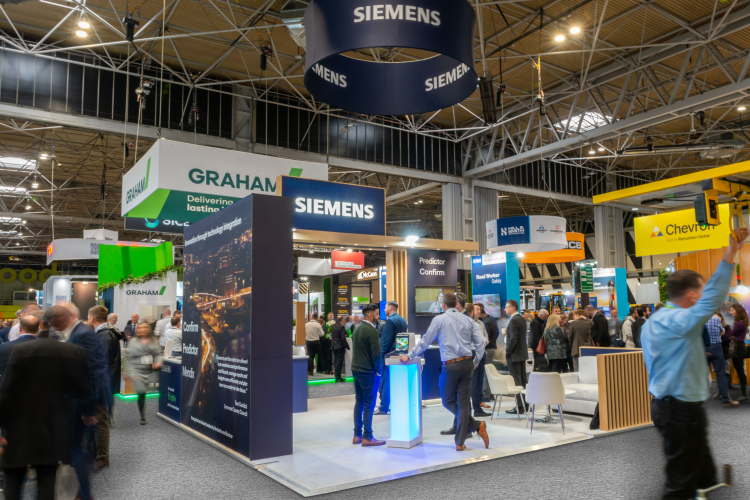 Siemens-brightly-custom-exhibition stand