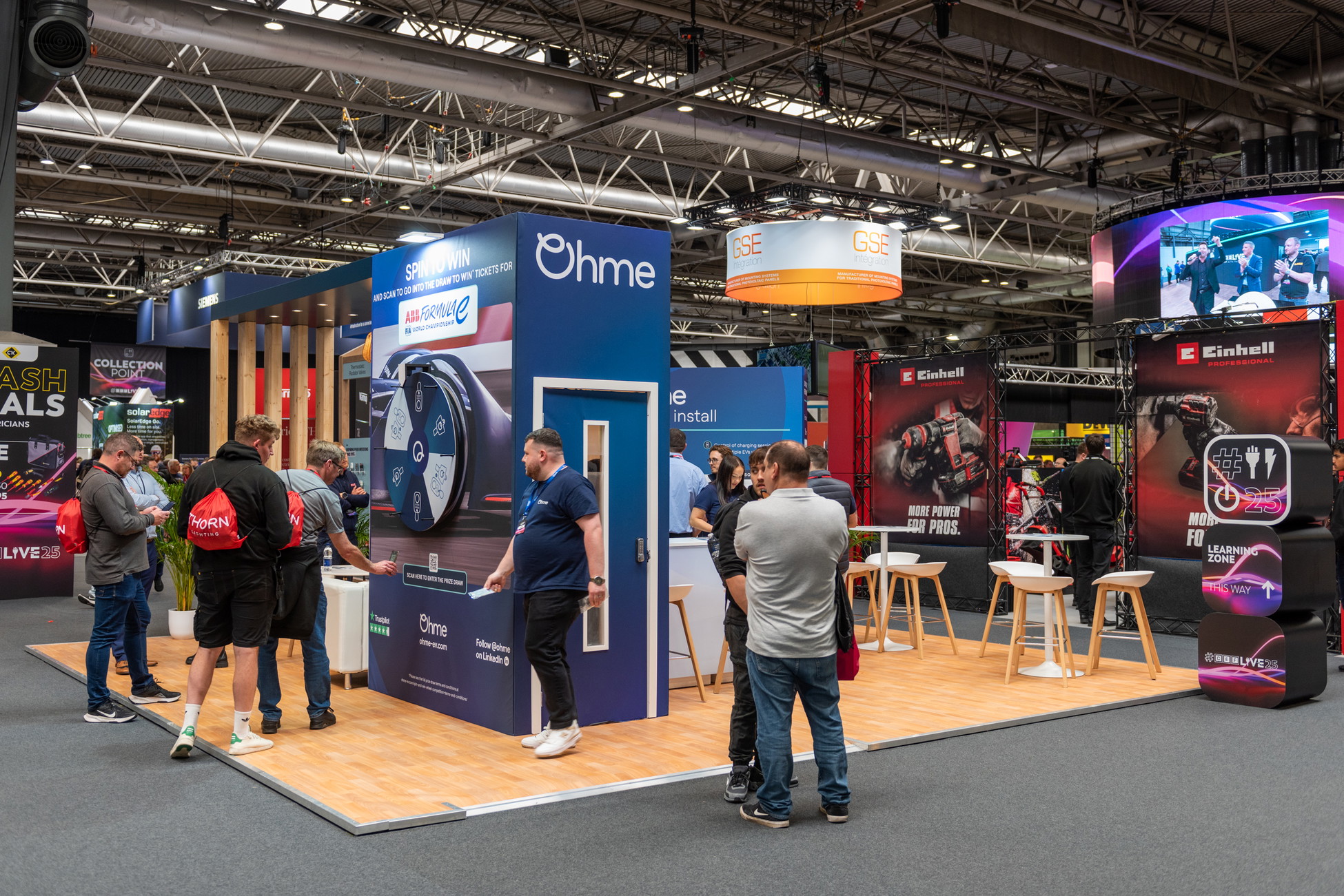 ohme-sustainable-exhibition-stand-desiggn-and-build