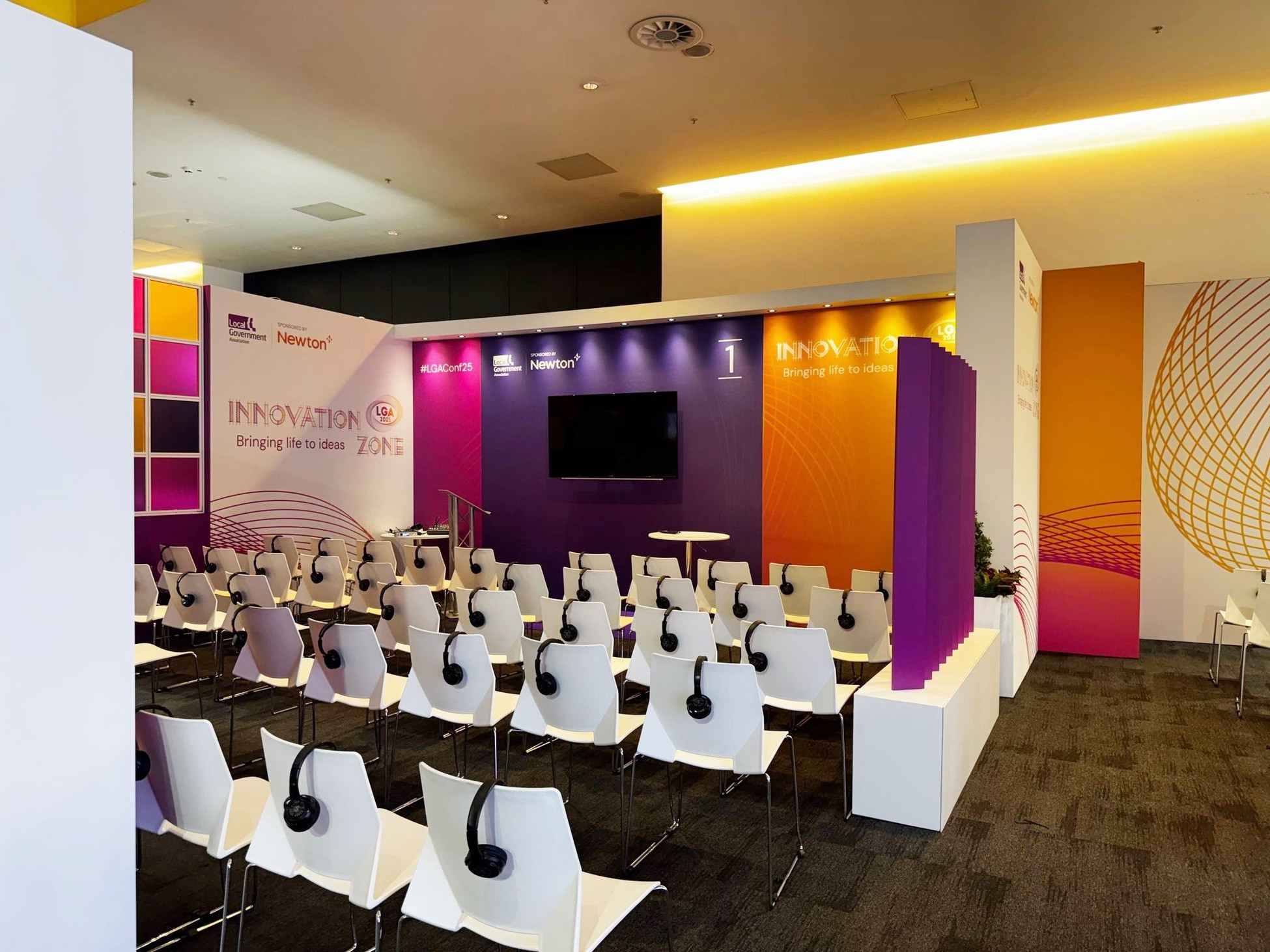 LGA-conference-exhibition-stand-design